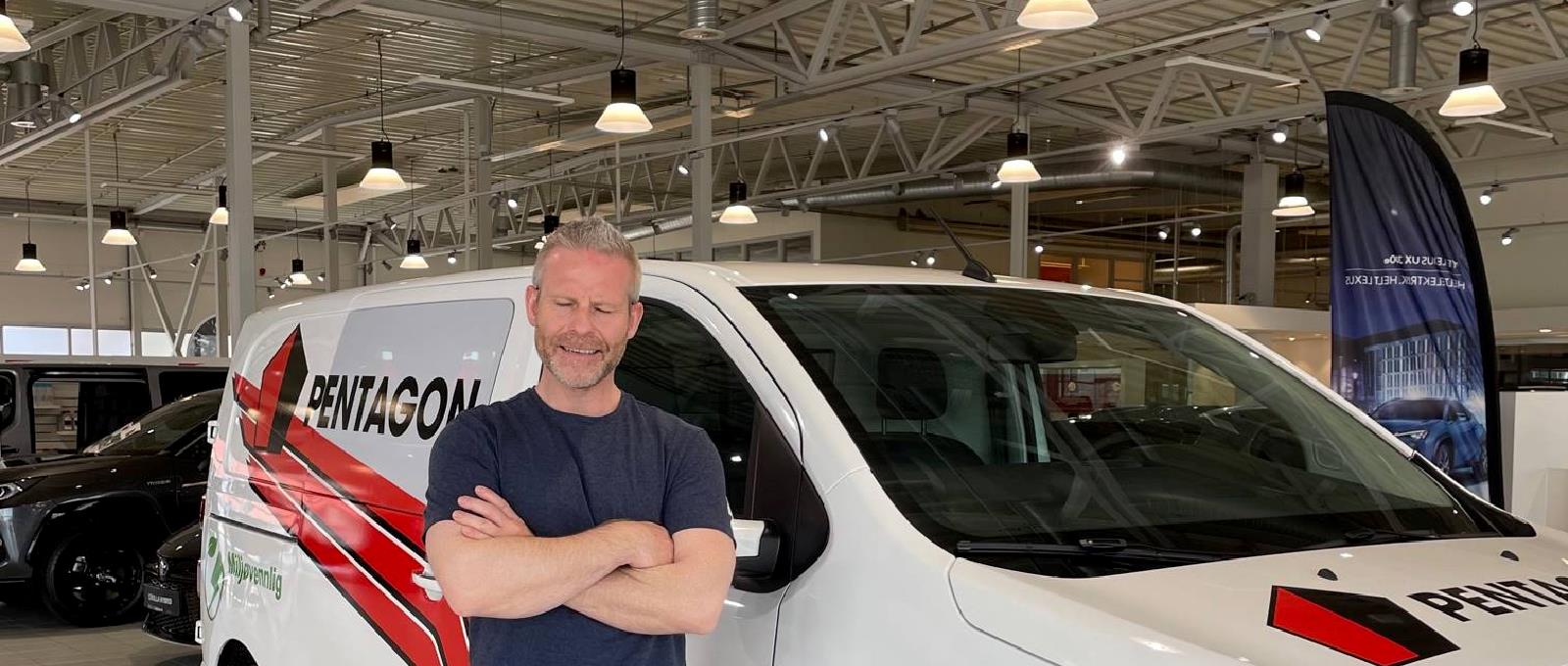 Ny helelektrisk Toyota varebil til Pentagon Freight Services